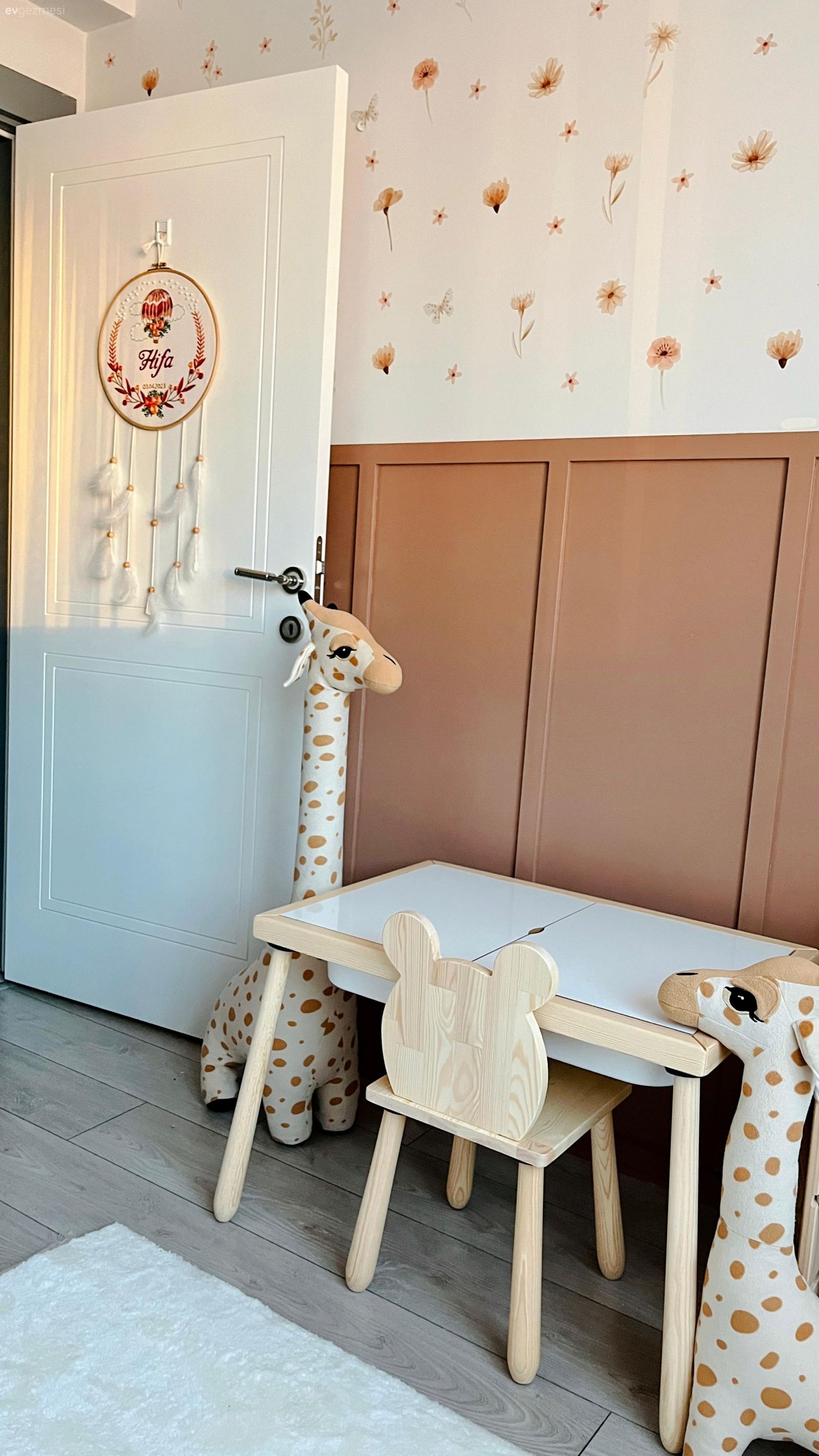 Bu Ankara Evinde Rutini Bozan Sürprizlere Yer Verilmiş