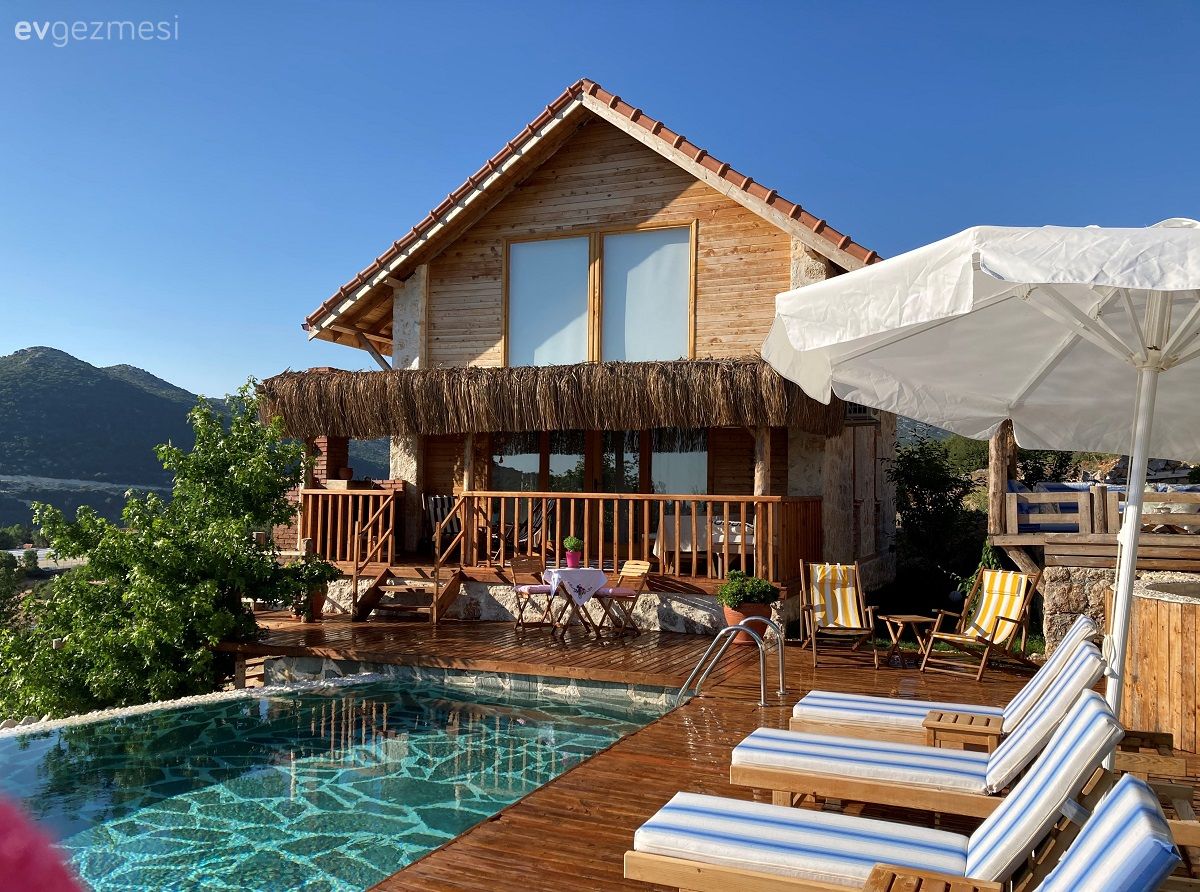 Kaş'taki Bu Tatil Evi Geçmiş ve Bugün Arasındaki Eğlenceli Köprü!