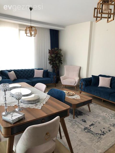 Ev Gezmesi: Renkleri Uyumlu Bir Şekilde Kullanan Bir Dekor