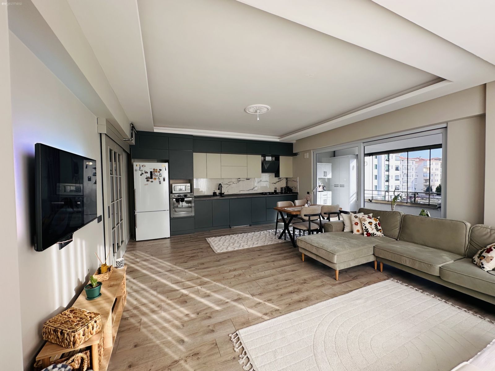 Bu Açık Mutfaklı Çorum Evi Spor Şıklığı Yansıtıyor