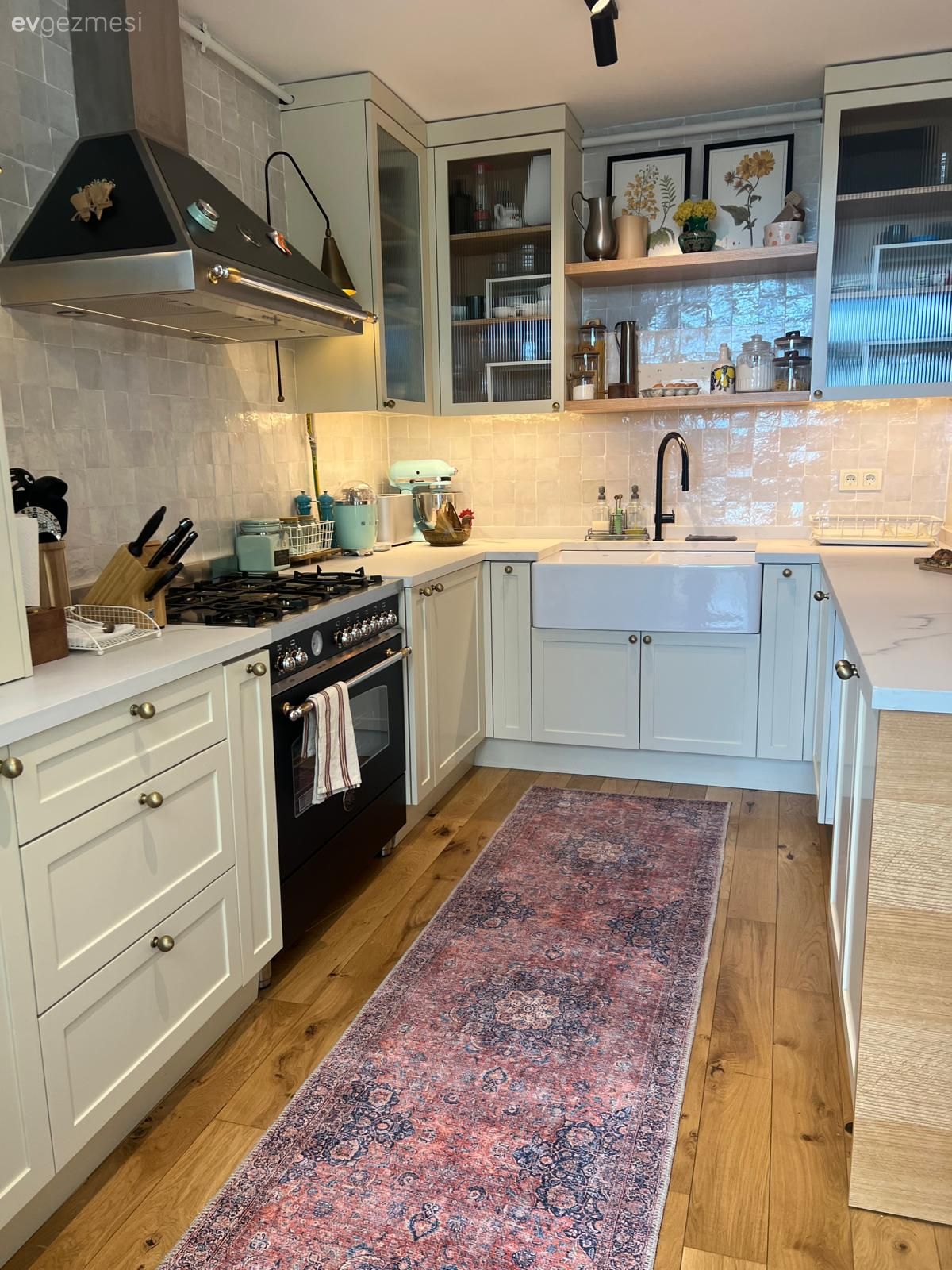 Mutfakta Tablo Kullanımı Nasıl Olmalı?