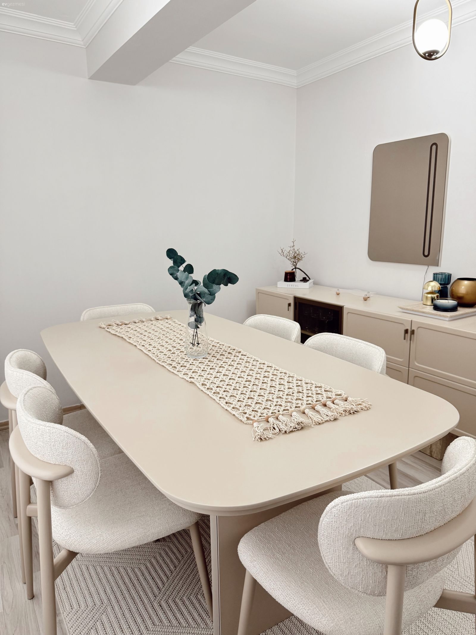 Yemek Odası, Beyaz, Krem, Bej, Yemek masası, Sandalye, Dekoratif Objeler