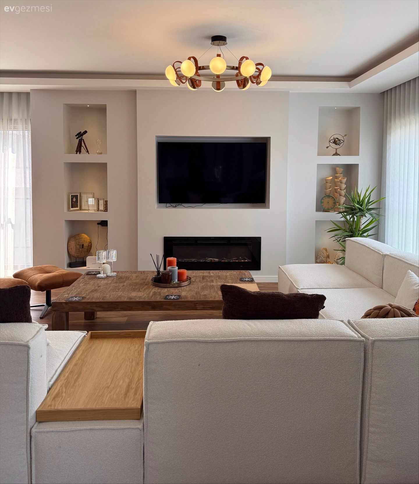 Bu Evde Kullanılan Mobilyaların Yakışmayacağı Yer Yok