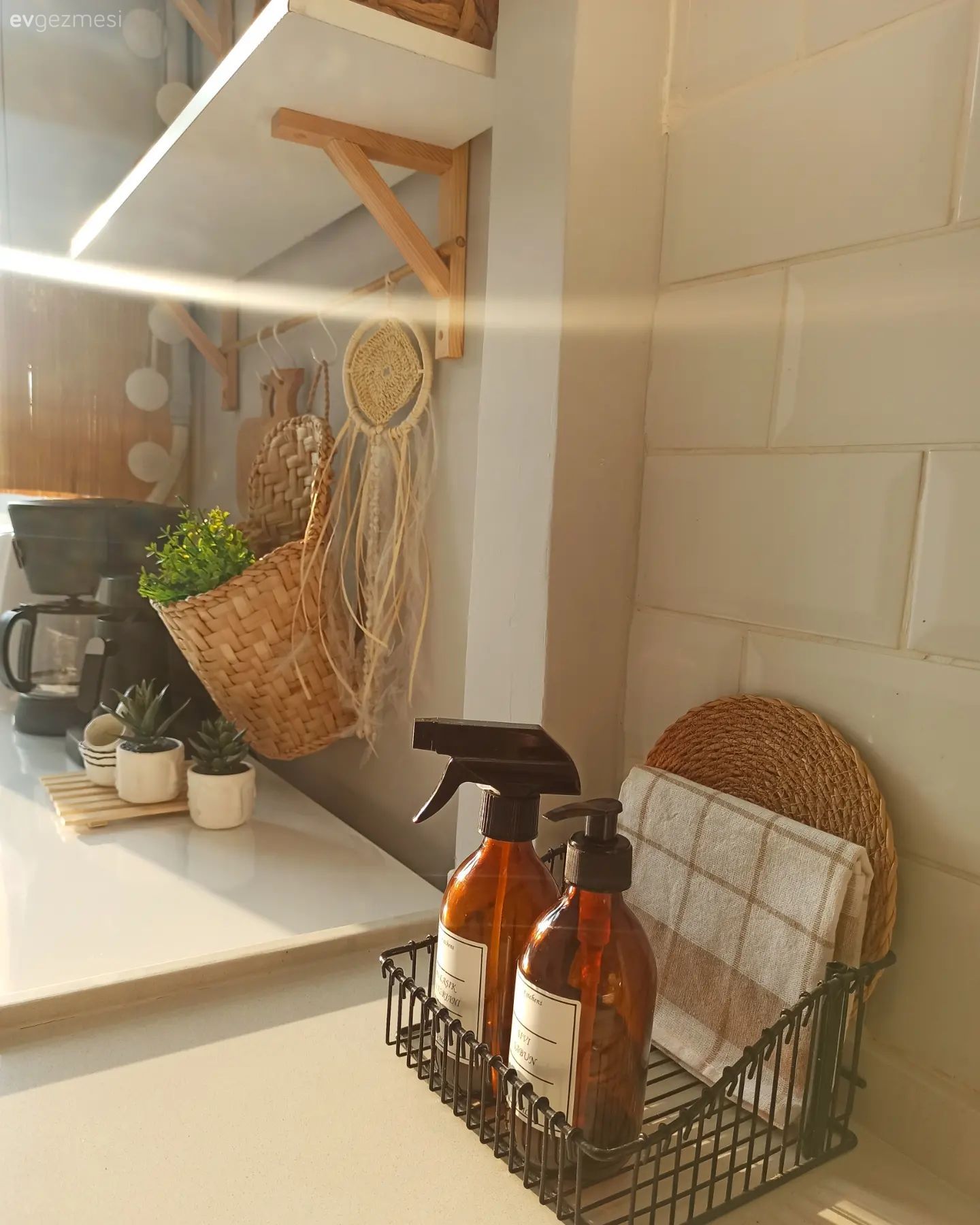 Country mutfak, Mutfak, Beyaz, Siyah, Mutfak rafı