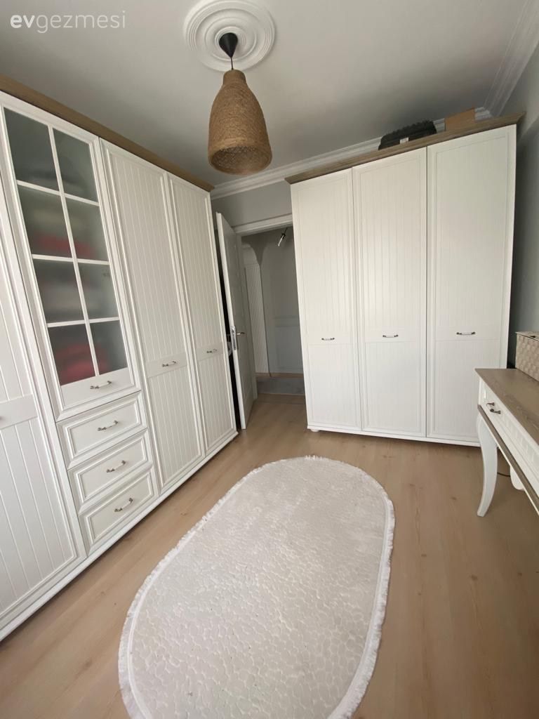 Giyinme odası, Beyaz, Yuvarlak halı, Halı