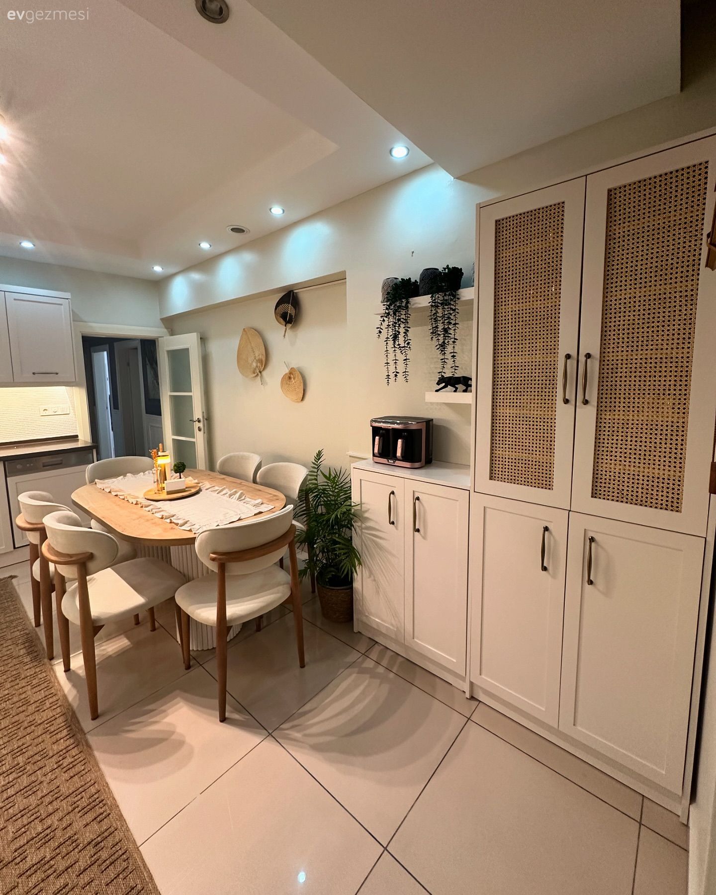 Eski Hali Demode Yeni Hali Modernden de Öte Bir Mutfak!