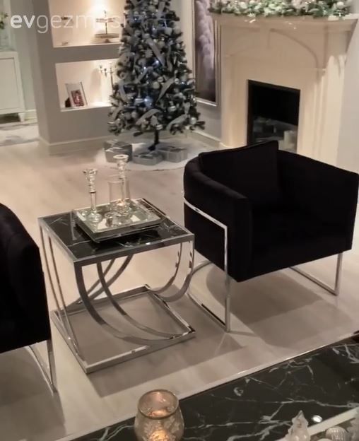 Siyah ve Beyaz Ortaklığı, Bu İstanbul Salonuna Çok Yakışmış!