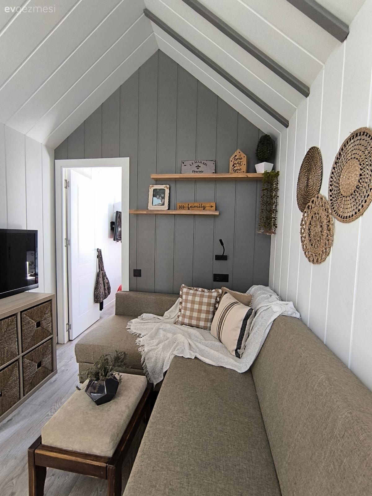 36 M2'lik Bu Küçük İzmir Evi Adeta Huzurun Keşfedildiği Alan!