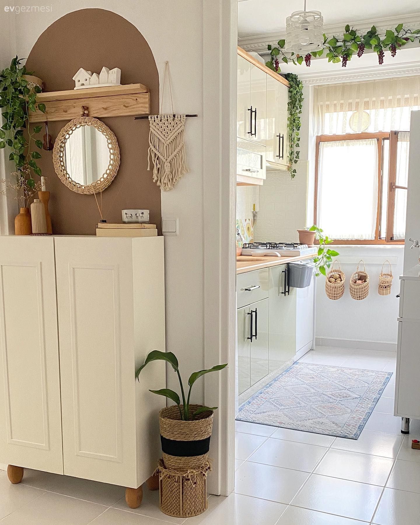 Antre, Beyaz, Krem, Kahverengi duvar rengi, Duvar rafı, Duvar dekorasyonu, Mutfak