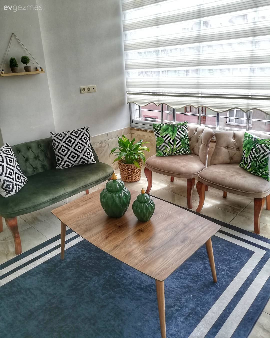 Balkon, Yeşil, Krem, Gri, Çizgili desen, Desenler, Berjer, Balkon masası, Balkon perdesi