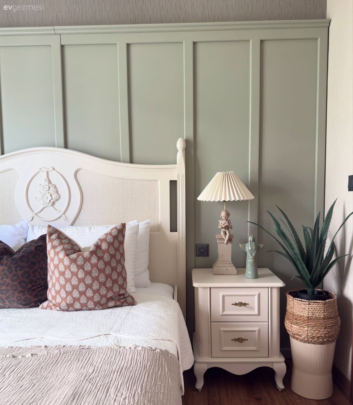 Bu Evde Farklı Tarzların Birlikteliği Uyumlu Bütünü Doğurmuş