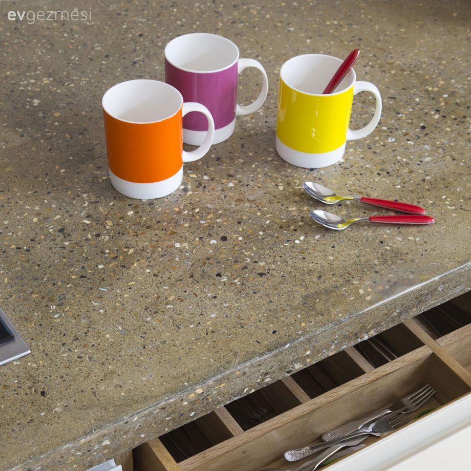 Hangi Mutfak Tezgahı Daha Kullanışlı? 