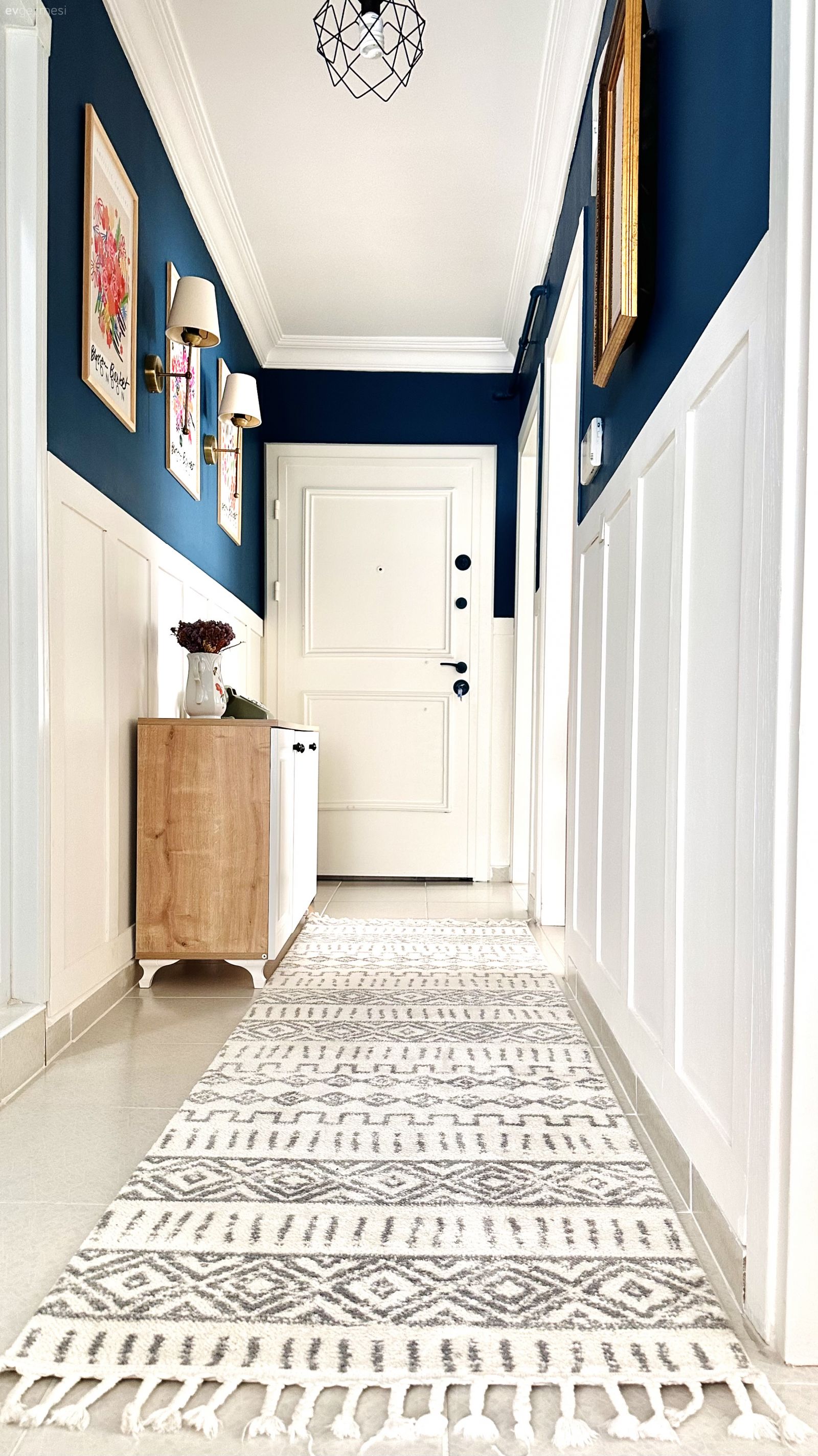 Bu İstanbul Evinde Sade Duvarlar Pek De Sevilmiyor!