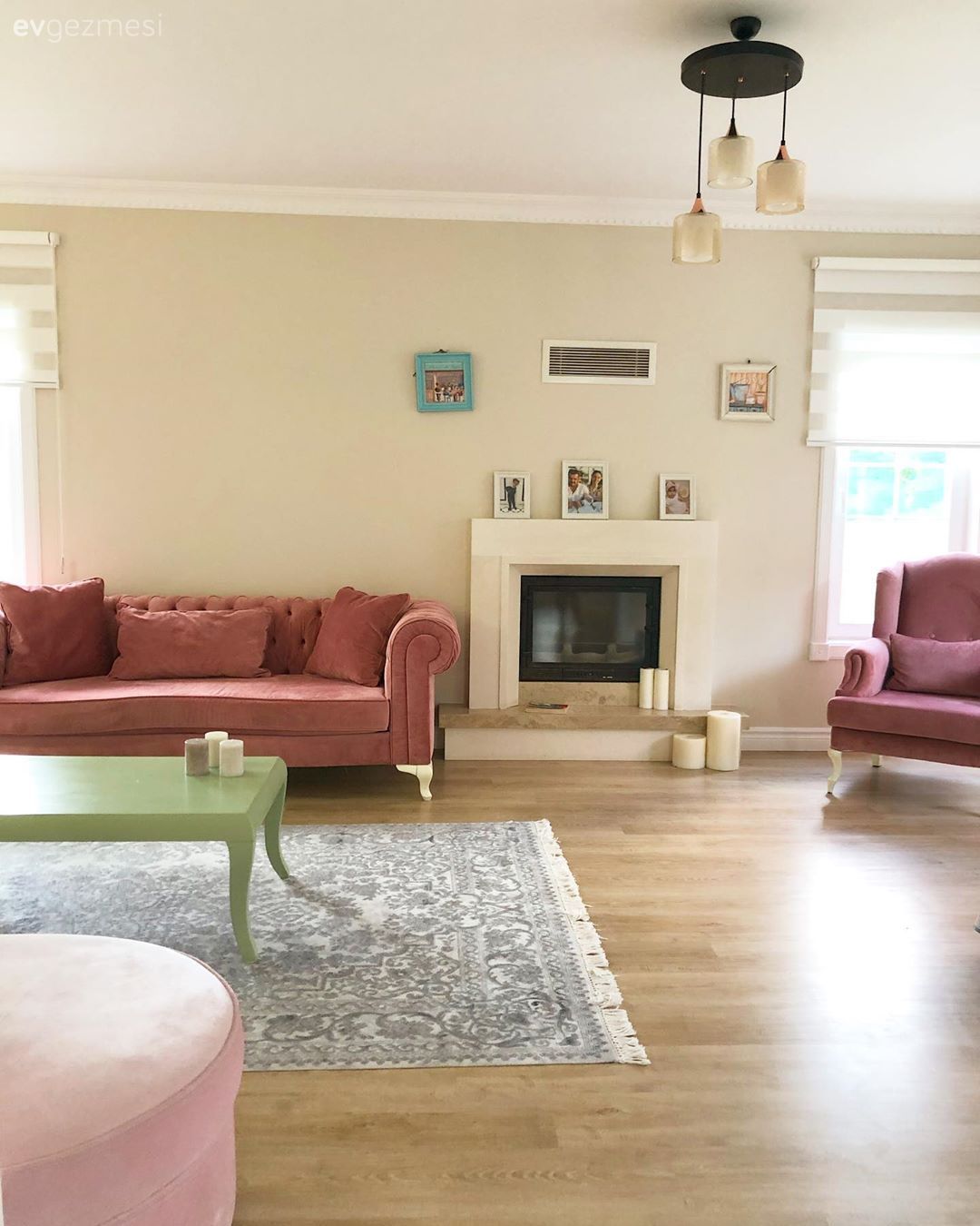 Dekorasyona Sıcacık Dokunuş: Şöminelerle Dekore Edilmiş Evler