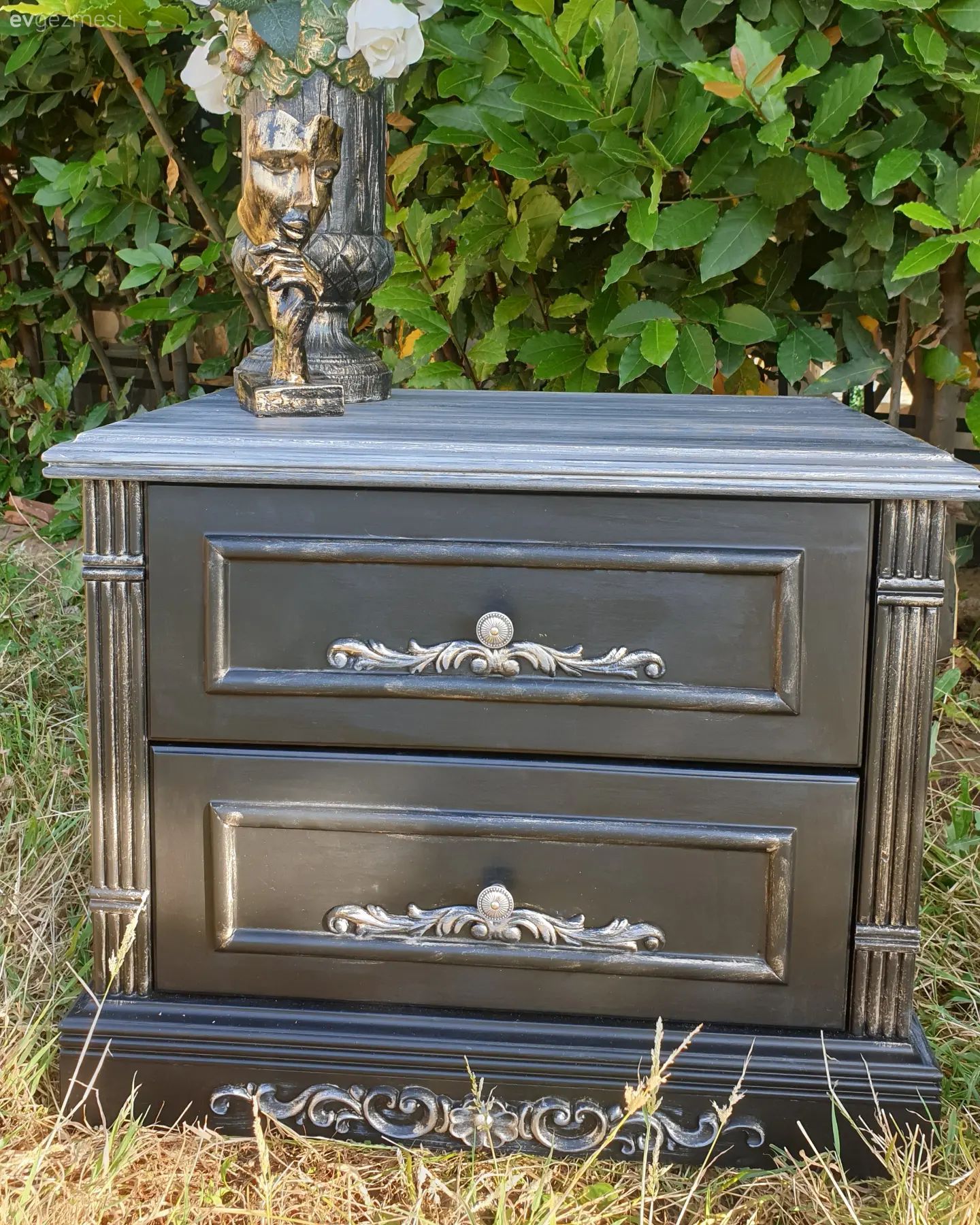 Öncesi&Sonrası: Düz Mobilyalar Adeta Sanat Eserine Dönüşmüş!