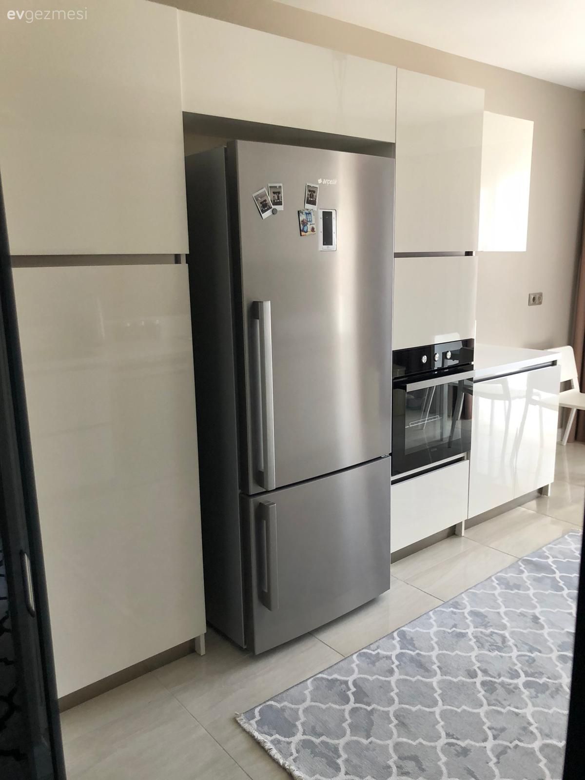 Beyaz, Siyah, Ekstra mutfak dolabı, Mutfak, Ankastre, Geometrik desen, Desenler, Mutfak halısı