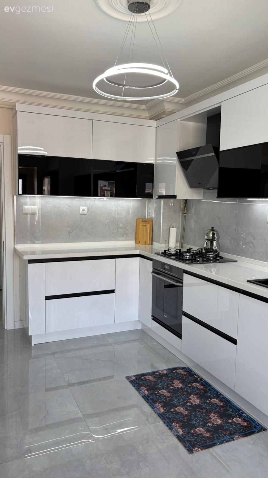 Eski Bir Evin Daha Modern Görünümüne Geçiş Öyküsü