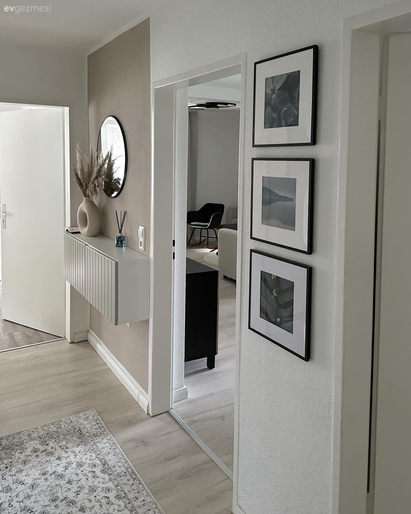 Ev Sıcaklığını Yansıtmak İsteyen Bu Dekor Donuk Görüntüye Karşı!