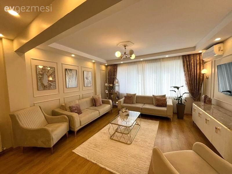 Modern ve Art Dekoyu Kucaklayan Bu Evde Nötr Tonlar Baş Tacı!