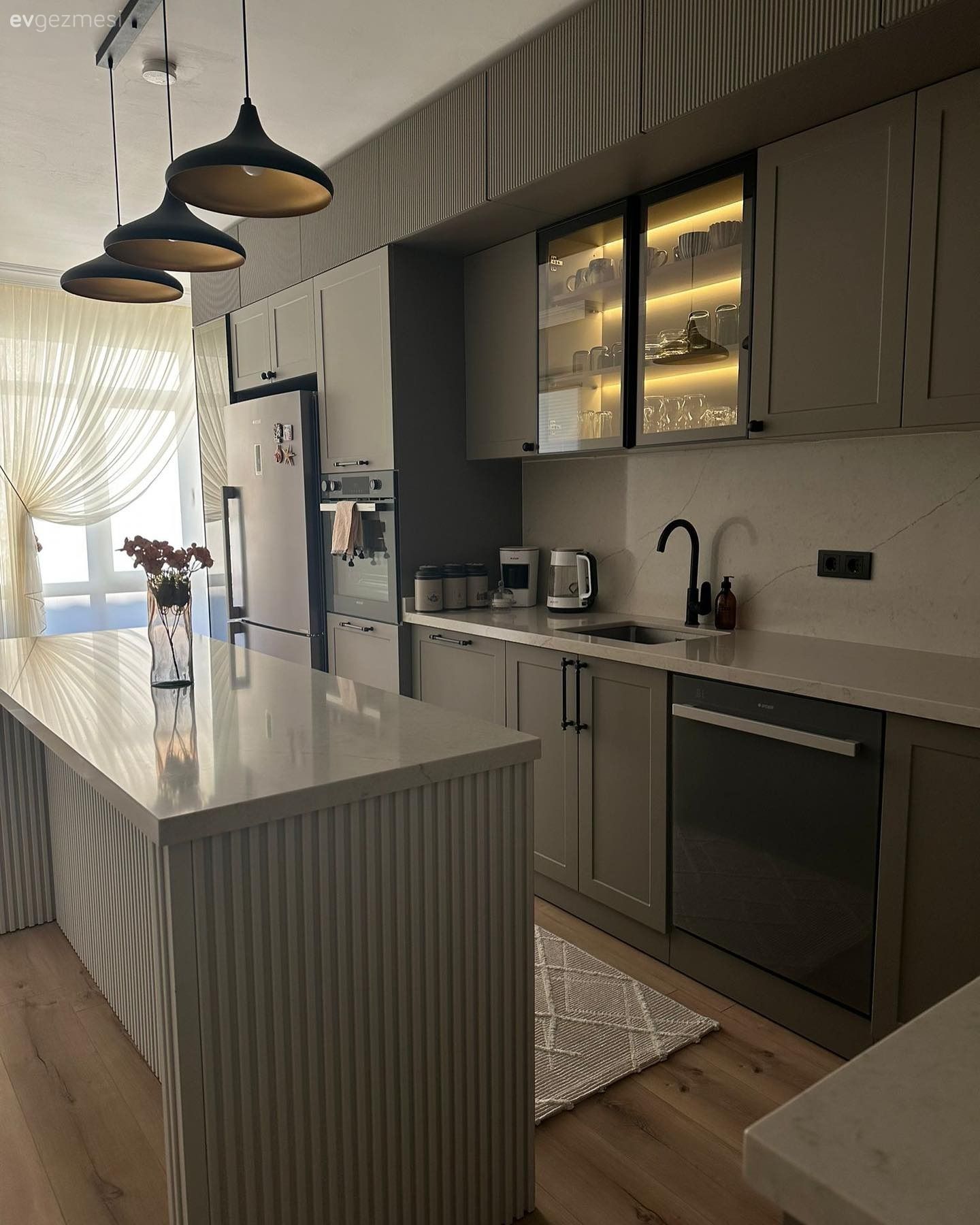 2025 Yılında Çok Tercih Edilen  Mutfak Dolabı Kapak Tasarımları