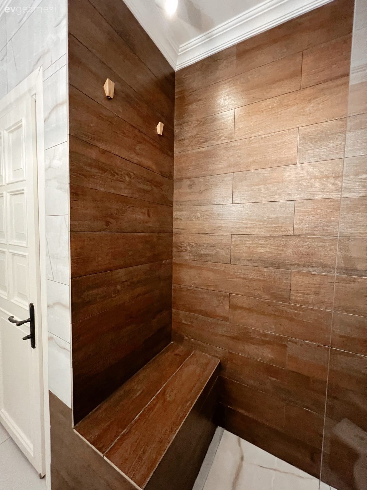 Banyo, Kahverengi, Duşakabin