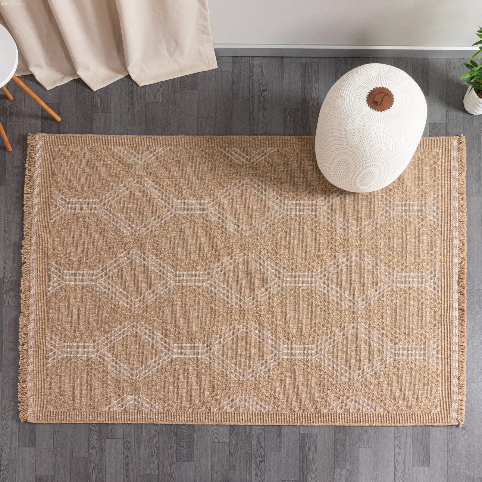 Bu Mağazada Her Mevsime Uygun Milyonlarca Halı Tek Çatı Altında!