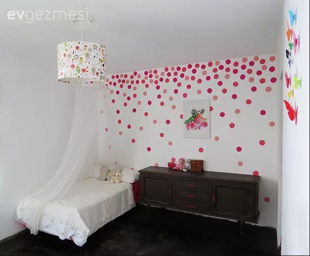 Bebek Odası Dekorasyonu: Düşük Maliyetli Fikirler ve İpuçları