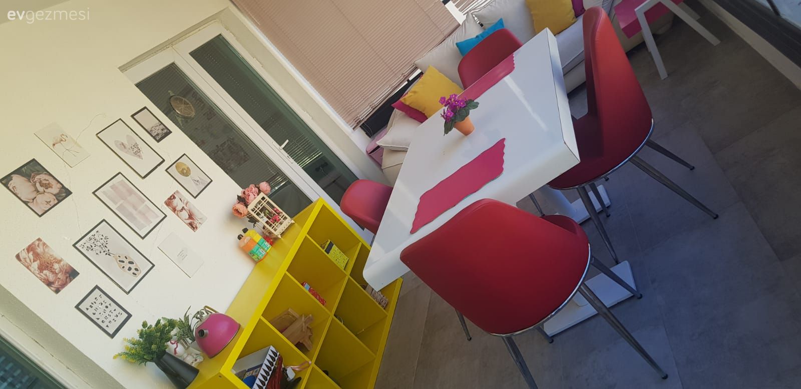 Balkon, Beyaz, Pembe, Sarı, Çerçeve, Balkon duvar dekorasyonu