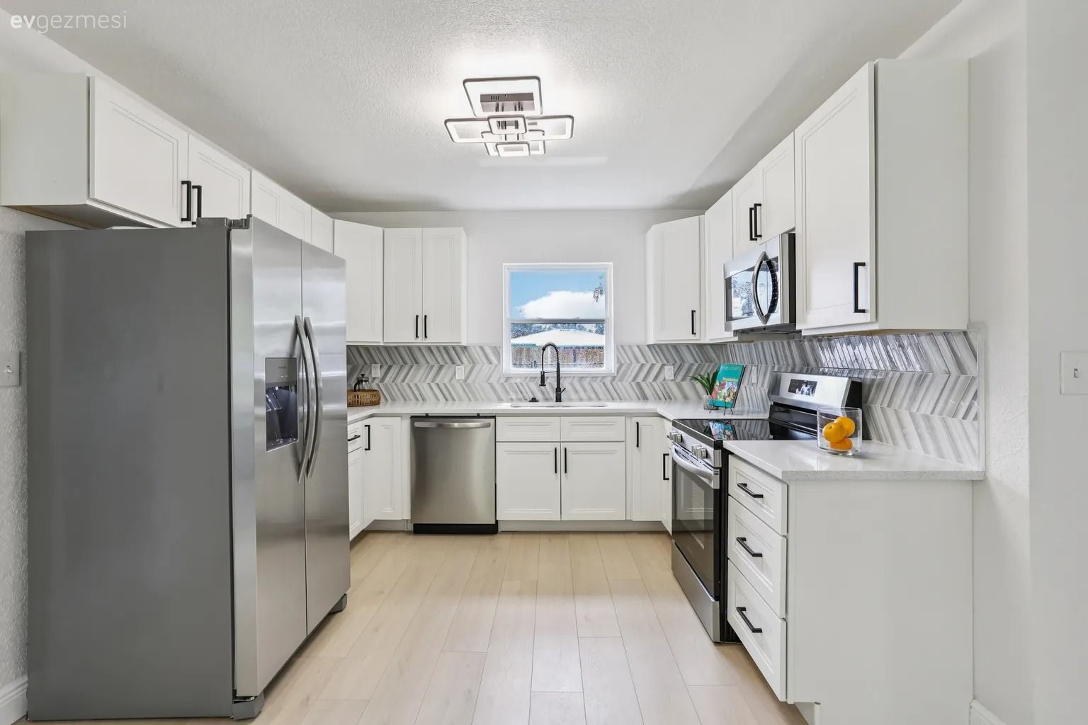 Abartıdan Uzak Köy Evi İsteyenler İçin 95 M2'lik İdeal Ev