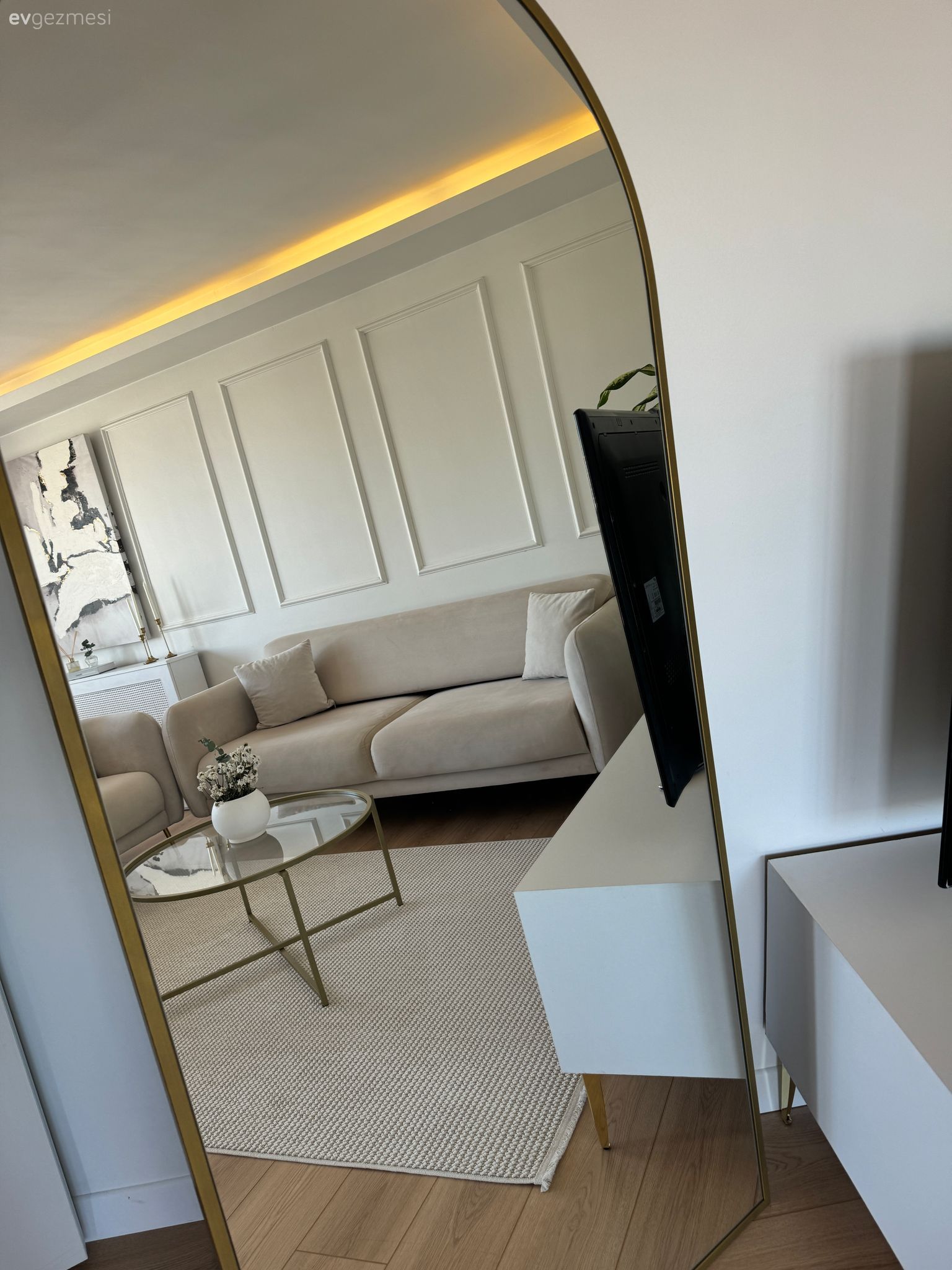 Bu İç Mimar Evi Her Zamana Uyum Sağlayacak Görünümde