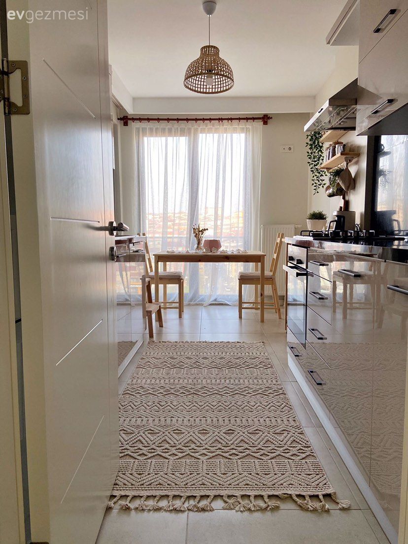 Bu Dekorun Eski Haline Bakınca Renklerin Etkisini Çok  iyi Anlarsınız