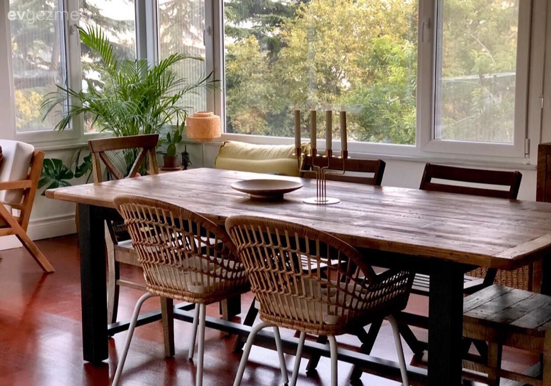 Yemek masası, Yemek Odası, Bohem Dekorasyon, Hasır sandalye, Ev bitkisi, Parke
