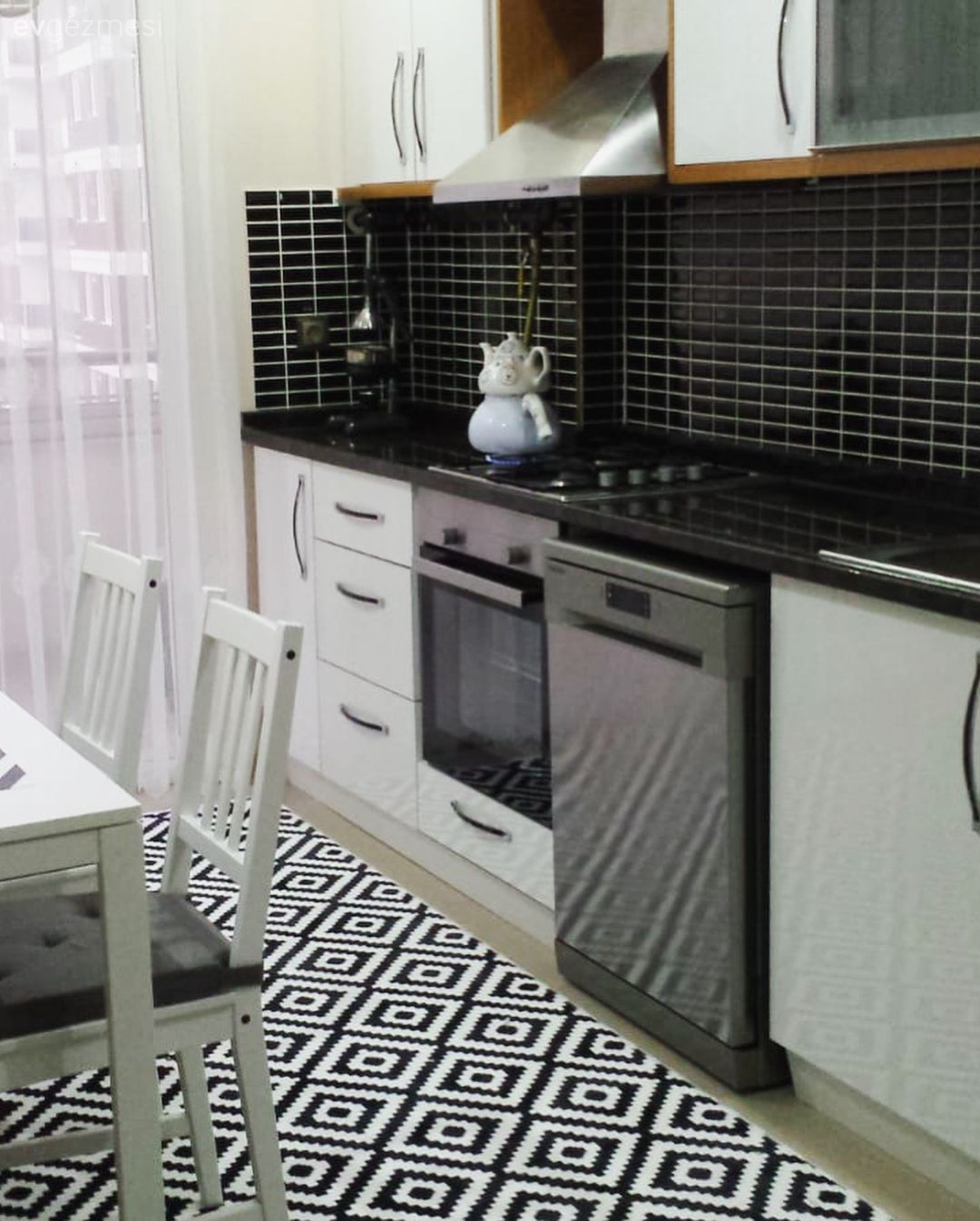 Ev Gezmesi: Tekirdağ'dan Keyifli ve Romantik Bir Dekor