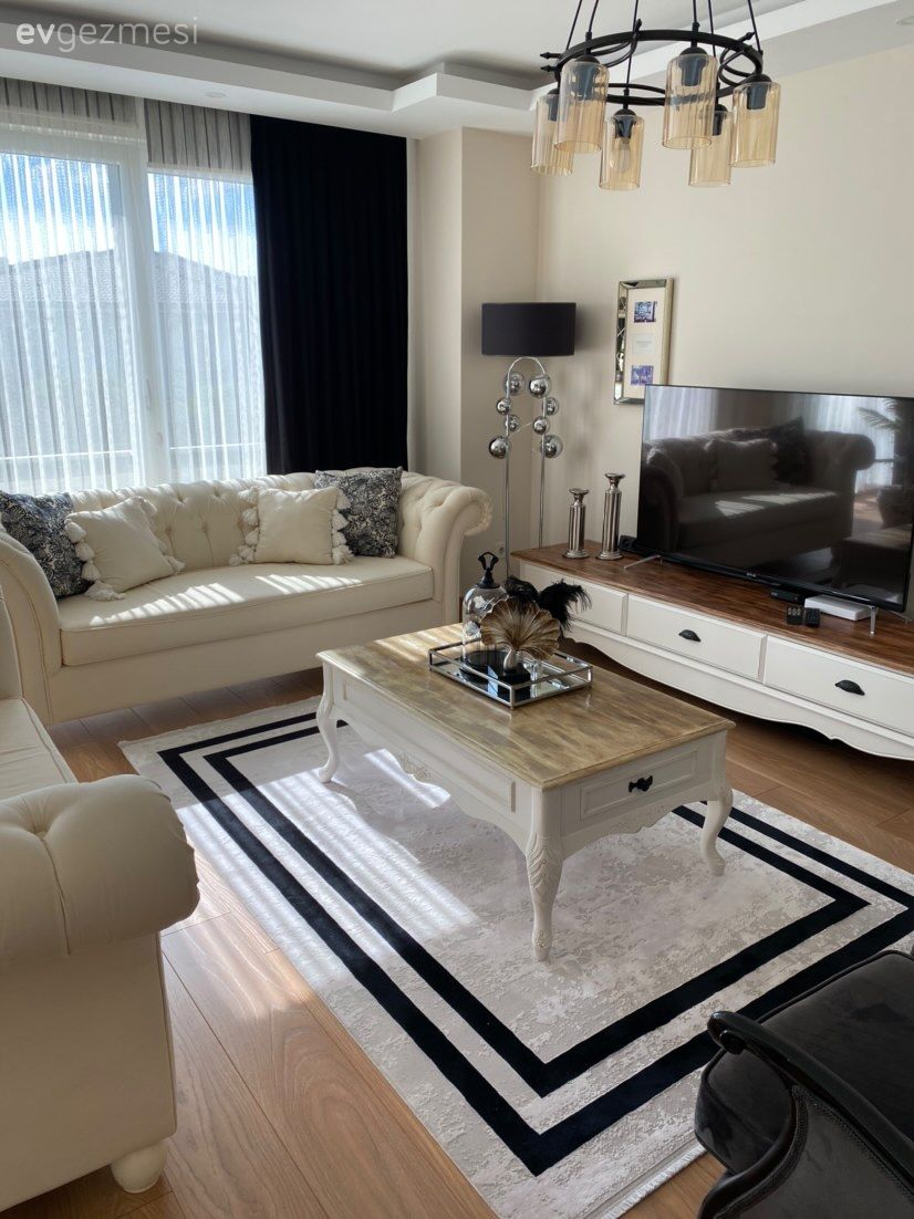 Bu İstanbul Evinde Her Köşeden Farklı Bir Tarz Sesleniyor!