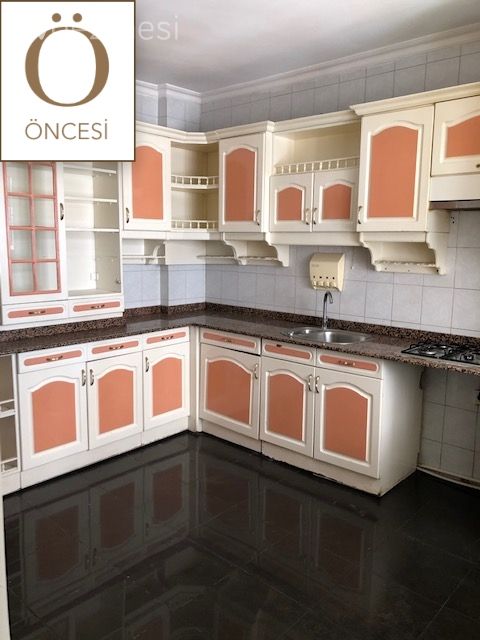 Öncesi&Sonrası: Düşük Maliyetle Yepyeni Bir Mutfak!