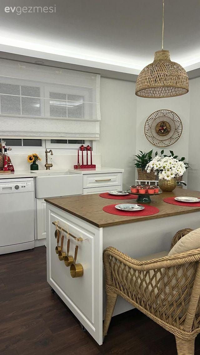 25 Yıllık Bu İstanbul Evinde Değişimin Yönü Country Stile Doğru Olmuş!