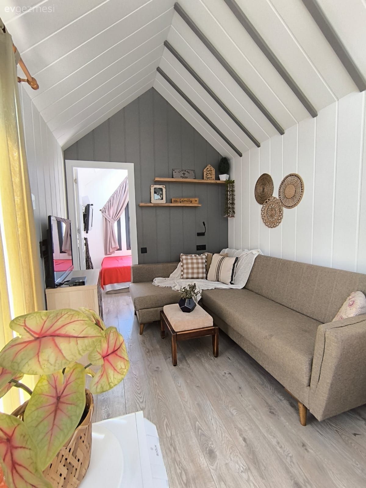 36 M2'lik Bu Küçük İzmir Evi Adeta Huzurun Keşfedildiği Alan!