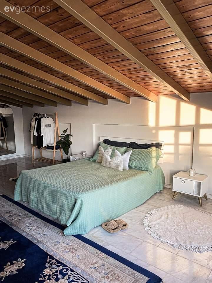 İki Katlı Bu Kuşadası Evi Eklektik Tarzın Resmedilmiş Hali!