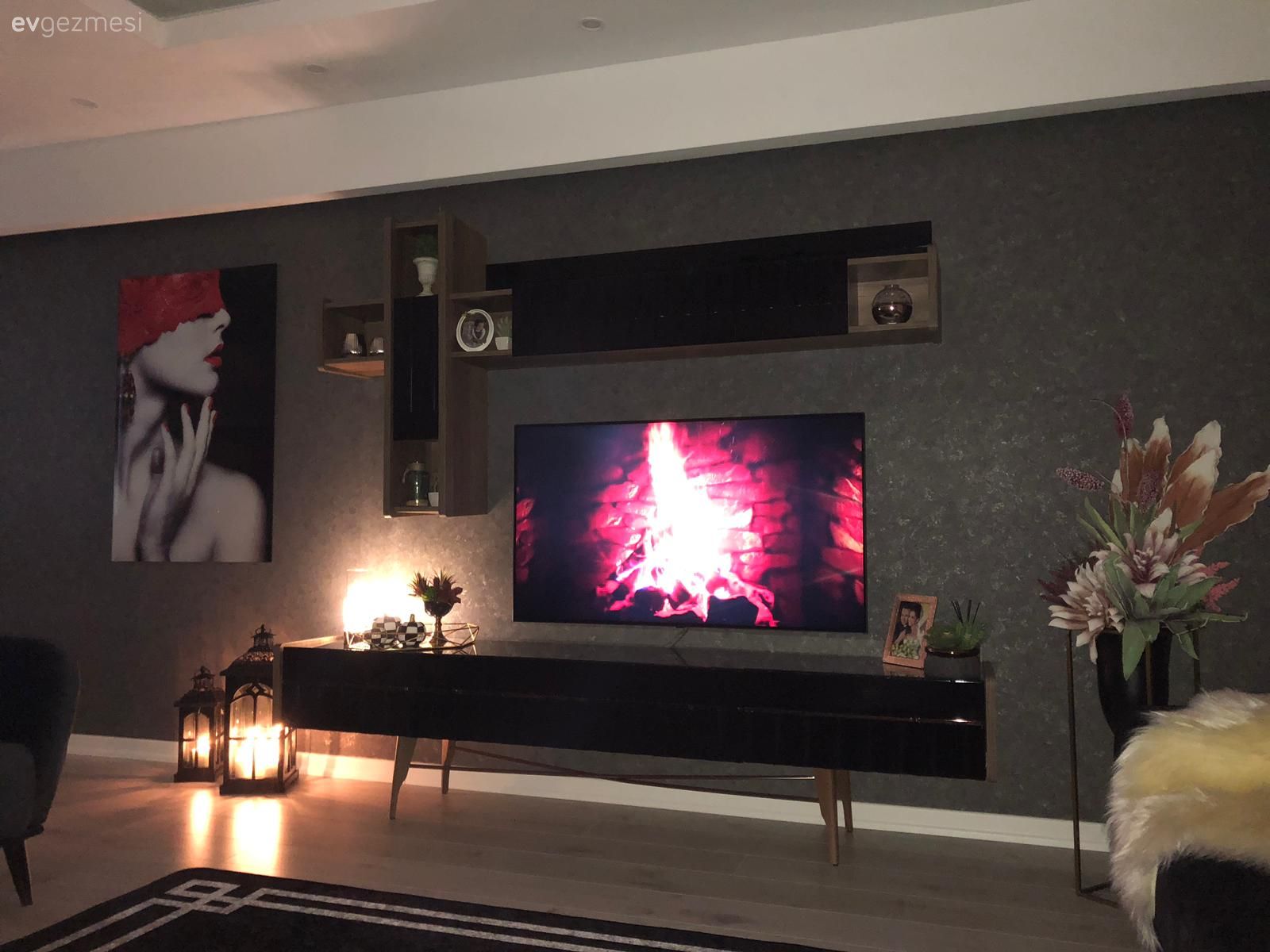 Öncesi / Sonrası, Gri duvar, Tablo, Mumluk, Yapay çiçekler, Ev Aksesuar, Tv ünitesi