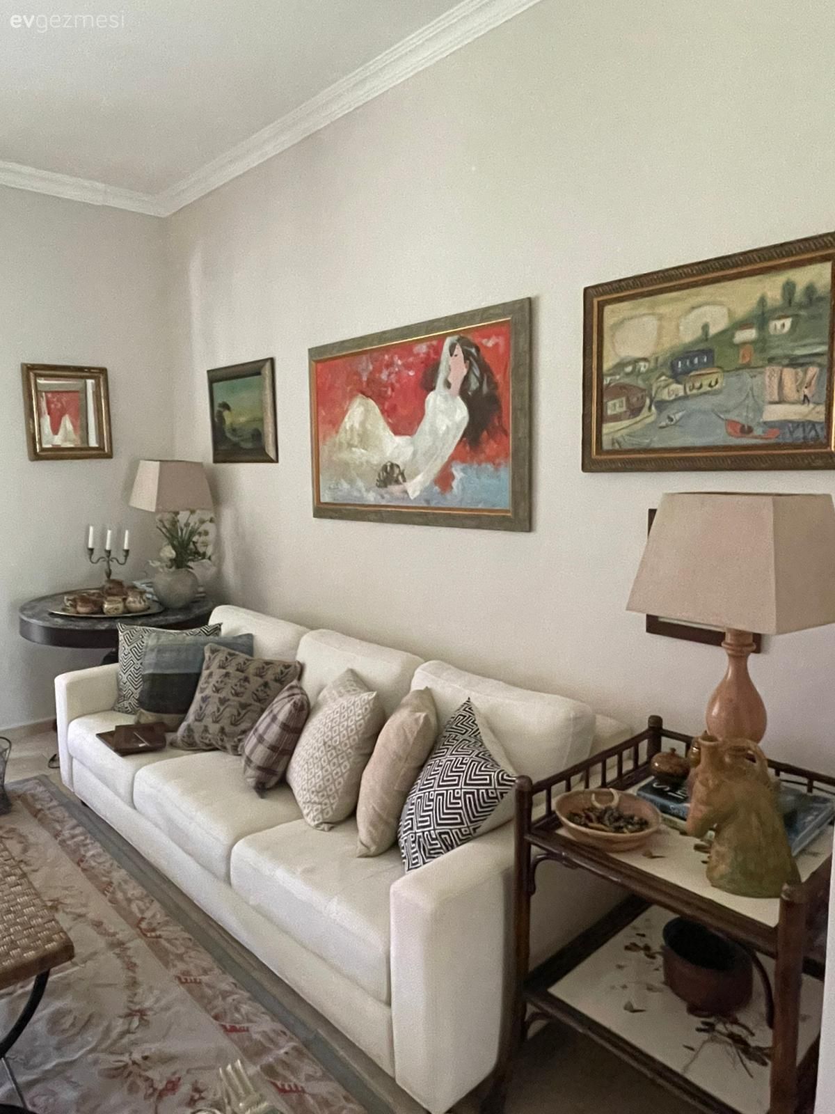 Bu Çeşme Yazlığında Zarafet ve Keyif Seviyesi Eş Değer Şekilde