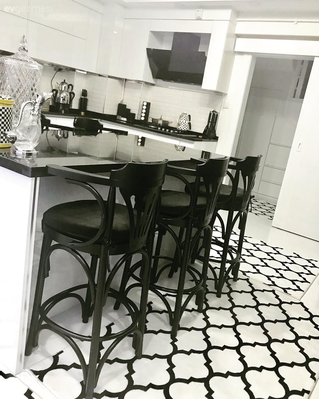 Komple Yenilenen Bu Dubleks Ev Şimdi Tam Kıvamını Bulmuş