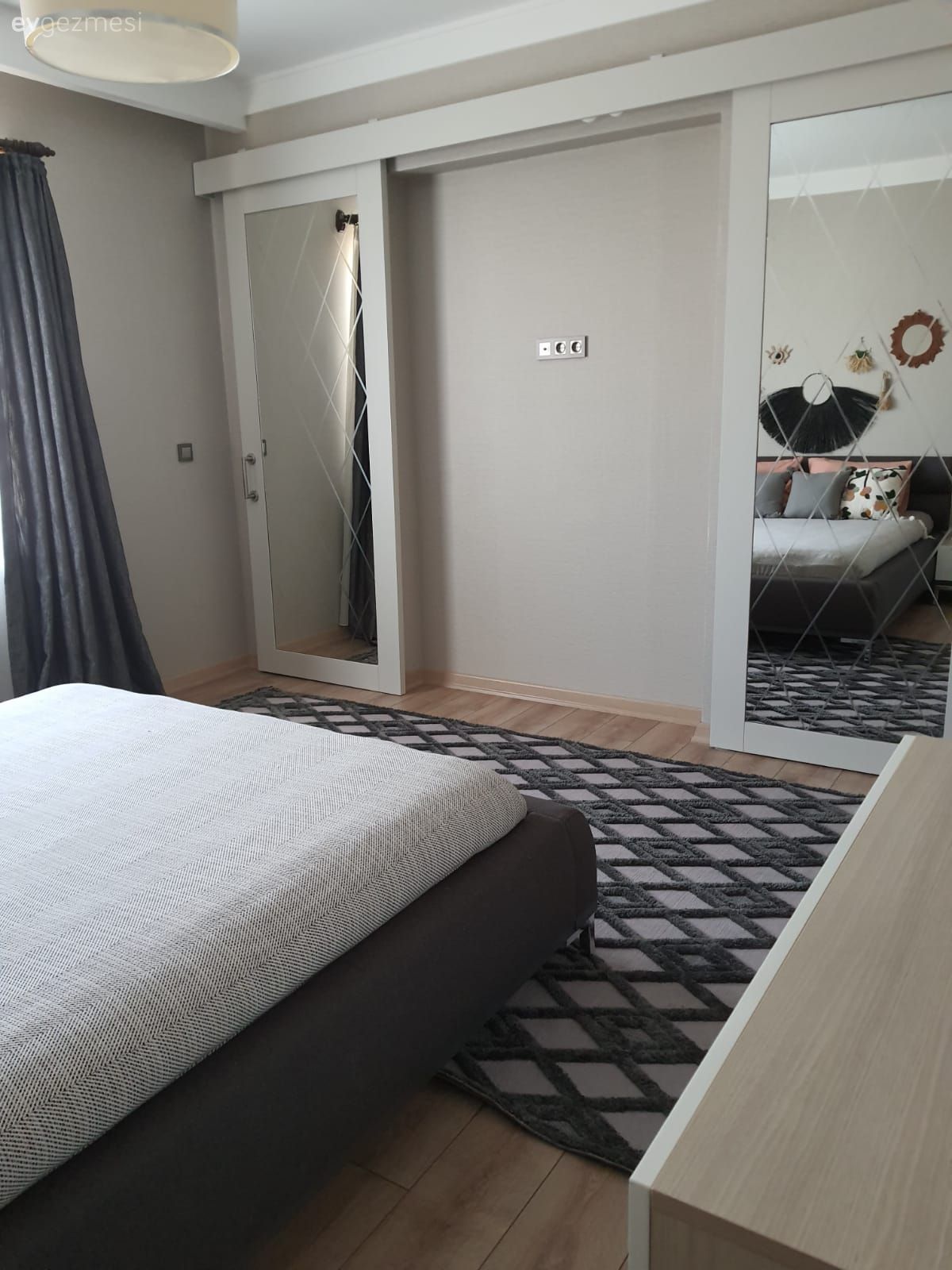 Bu  Ankara Evinde Pastel Tonlar Ahşaplarla Sıcaklık Kazanmış