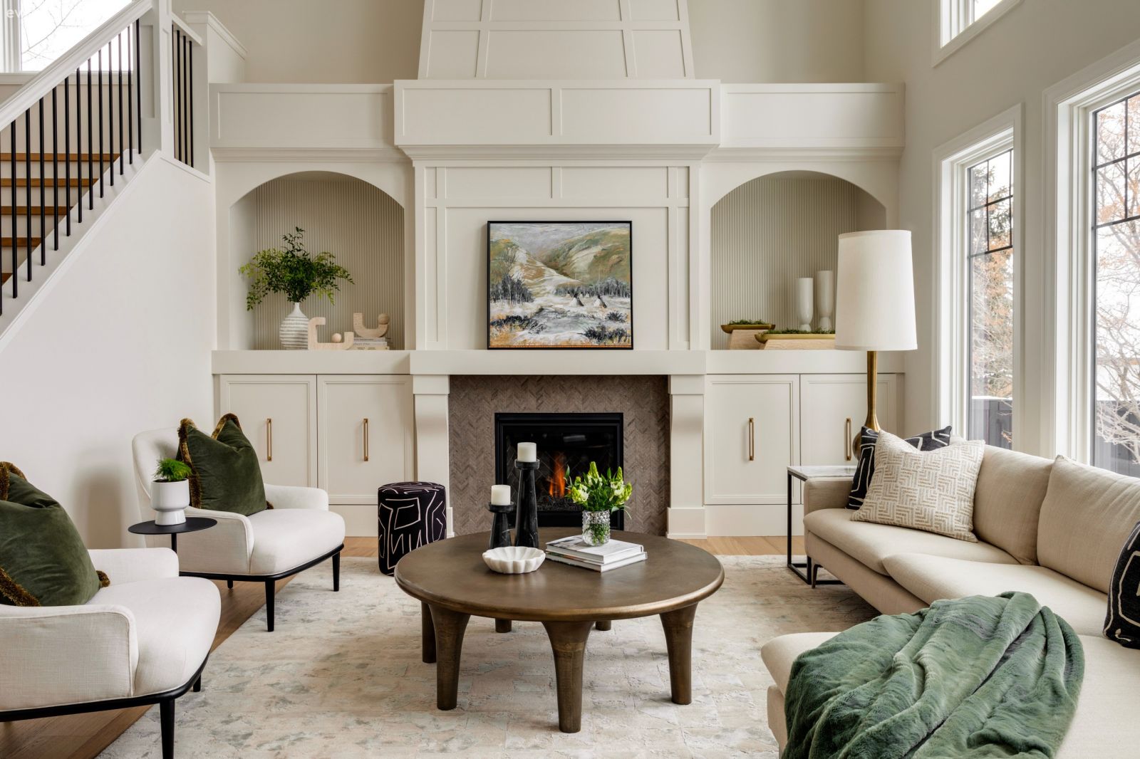 Orta Sehpa Üstü Nasıl Dekore Edilir?  3 Altın Kural