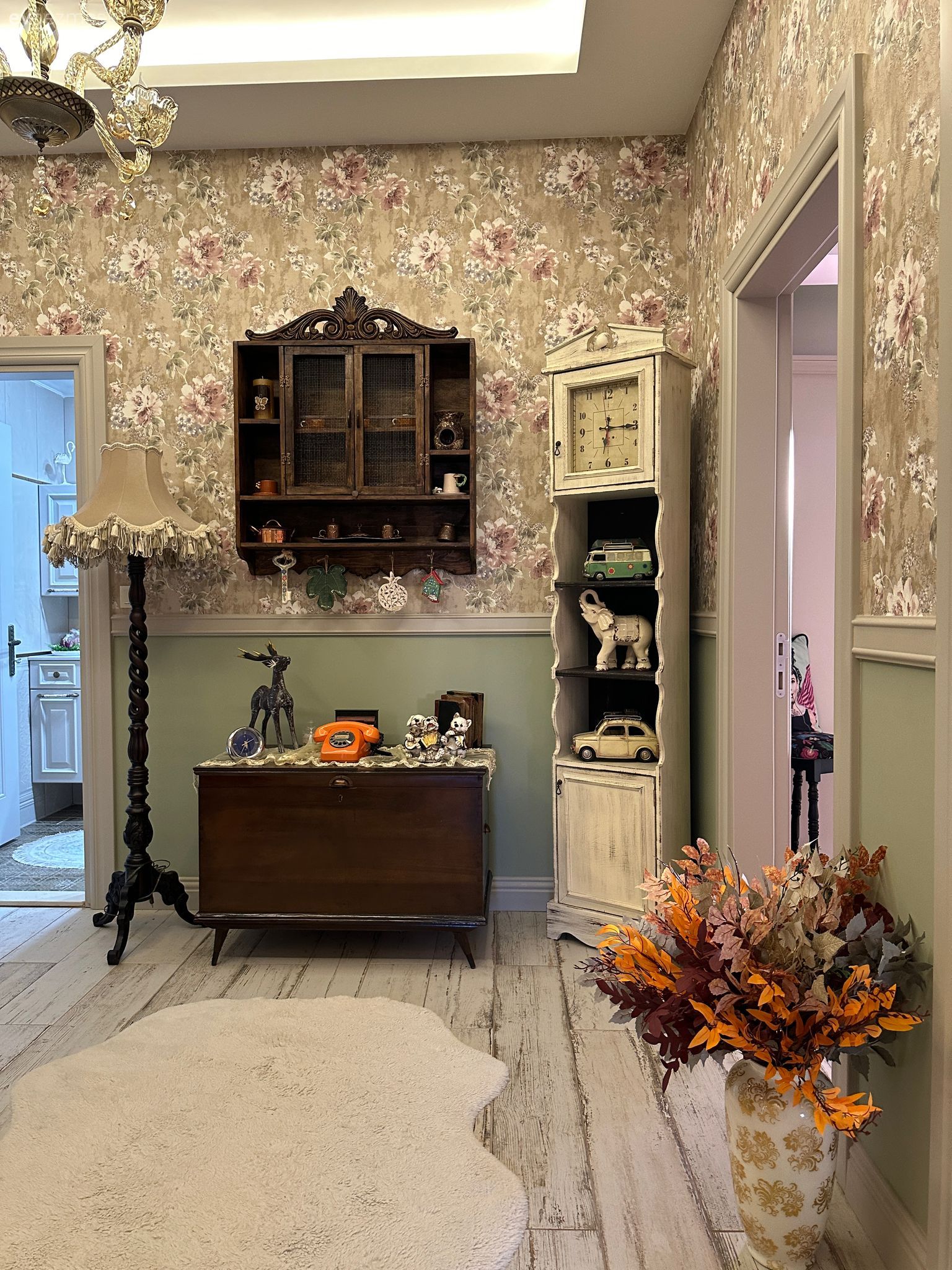 Trabzon'daki Bu Köy Evi Desen ve Renkleriyle Pek Şenlikli