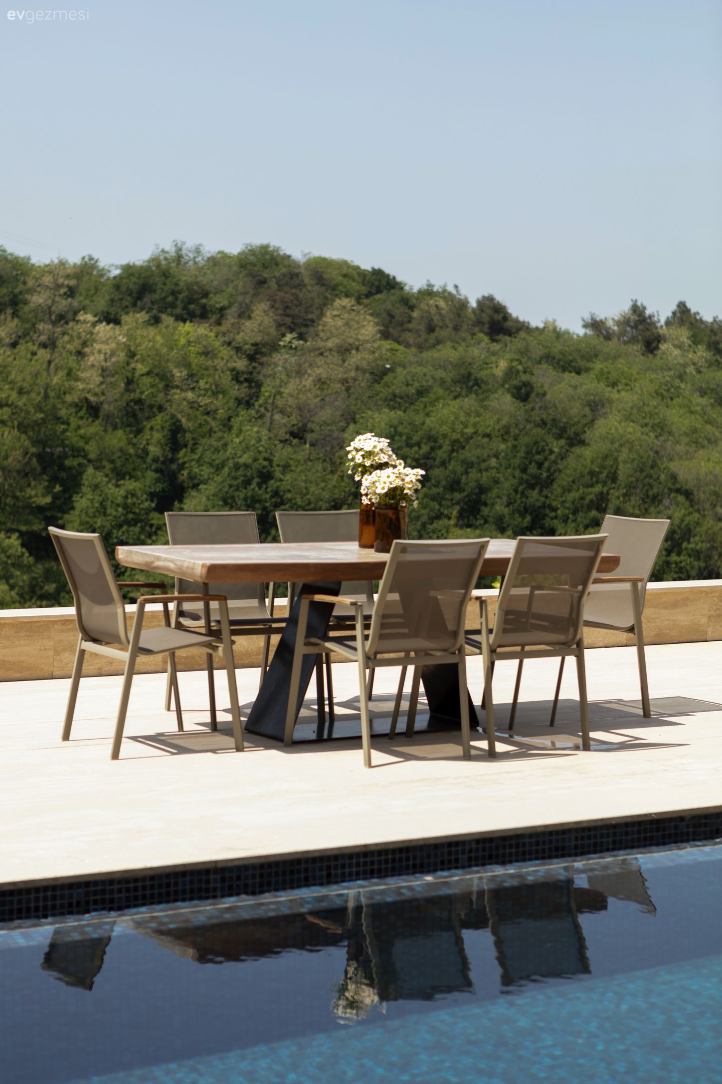 500 Metrekarelik Bu Lüks Evde Sadelik Temel Motto