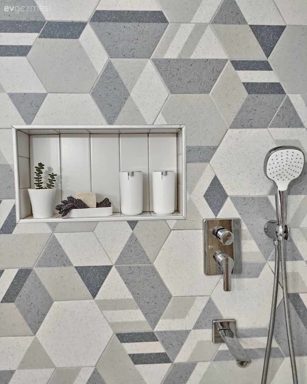 Banyo Bataryası Seçimi: Markalar ve Fiyatlar Karşılaştırması