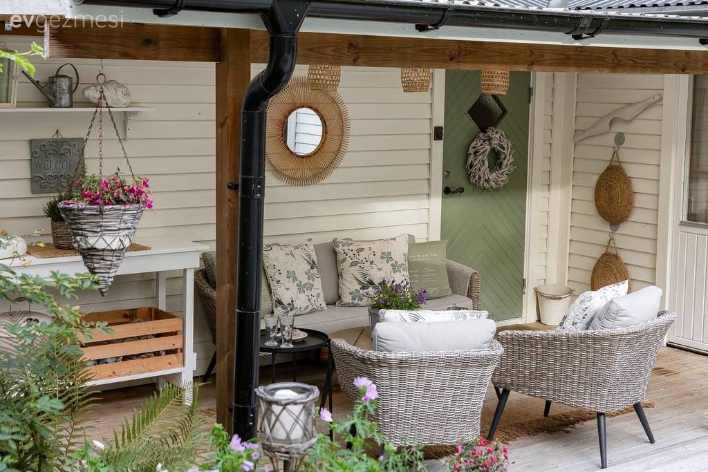 Prefabrik Ev Modelleri: 57 M2'lik U- Tipi Prefabrik Evin İçi ve Planı