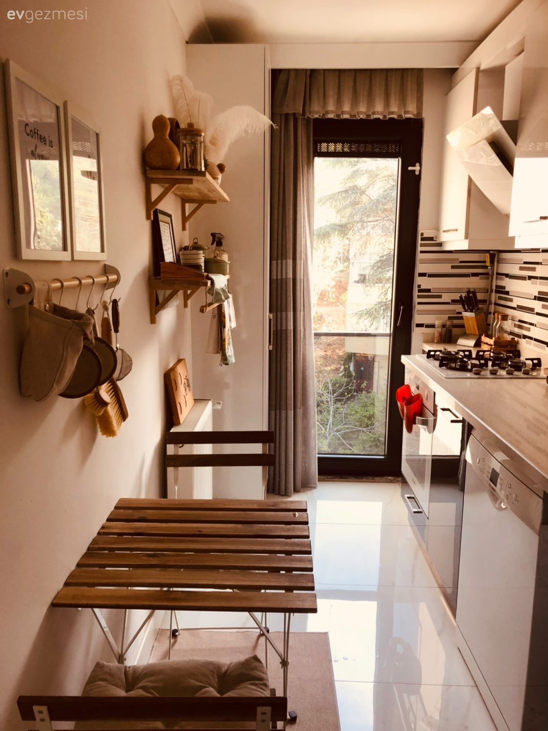 Mutfağında Yer Olmayanlar İçin İki Kişilik Masa Modelleri!