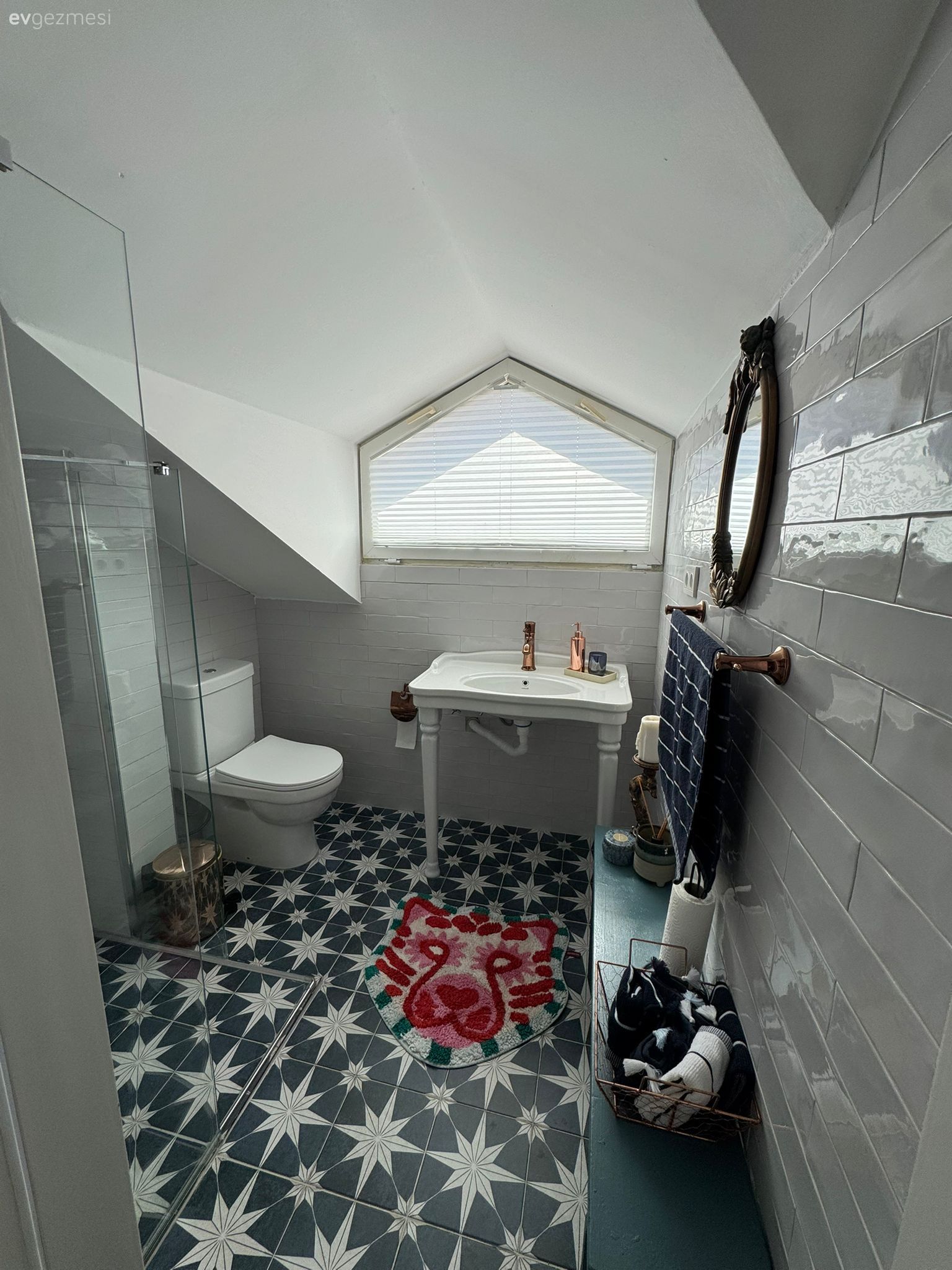 Banyo, Banyo seramikleri, Yeşil, Banyo aksesuarları, Banyo aynası