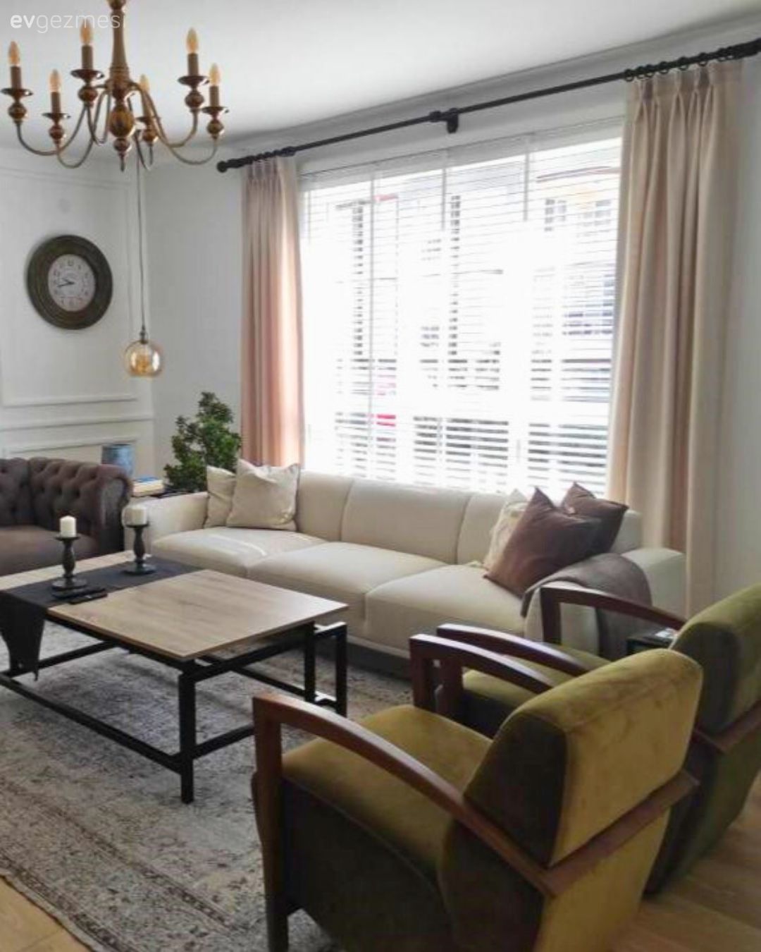 Bu Aksaray Evindeki Tüm Parçalarda Sahibinin İmzası Var